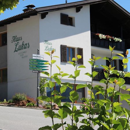 Haus Lukas Bed & Breakfast Зеефелд в Тирол Екстериор снимка