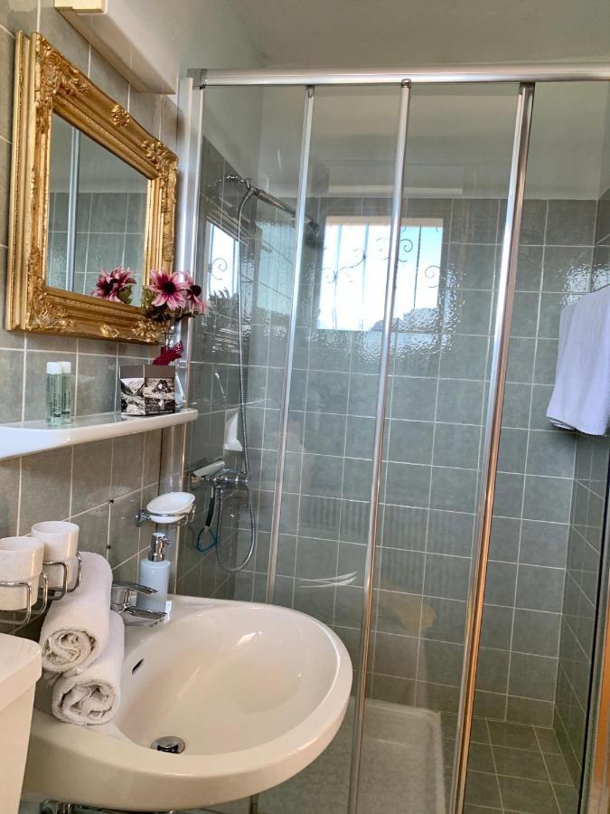 Haus Lukas Bed & Breakfast Зеефелд в Тирол Екстериор снимка